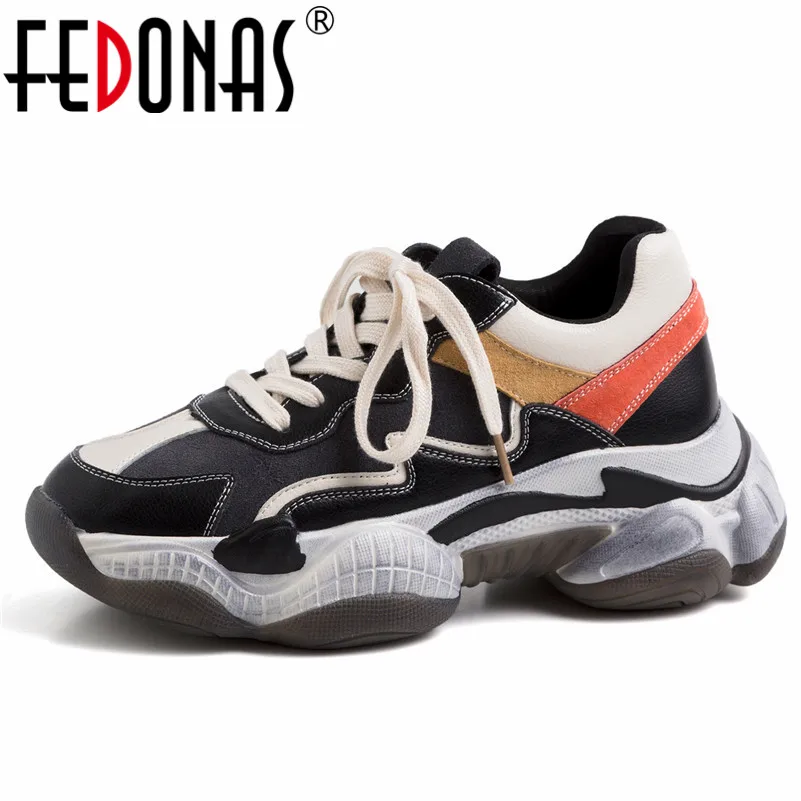 Женские кроссовки на плоской подошве FEDONAS черные вечерние платформе с