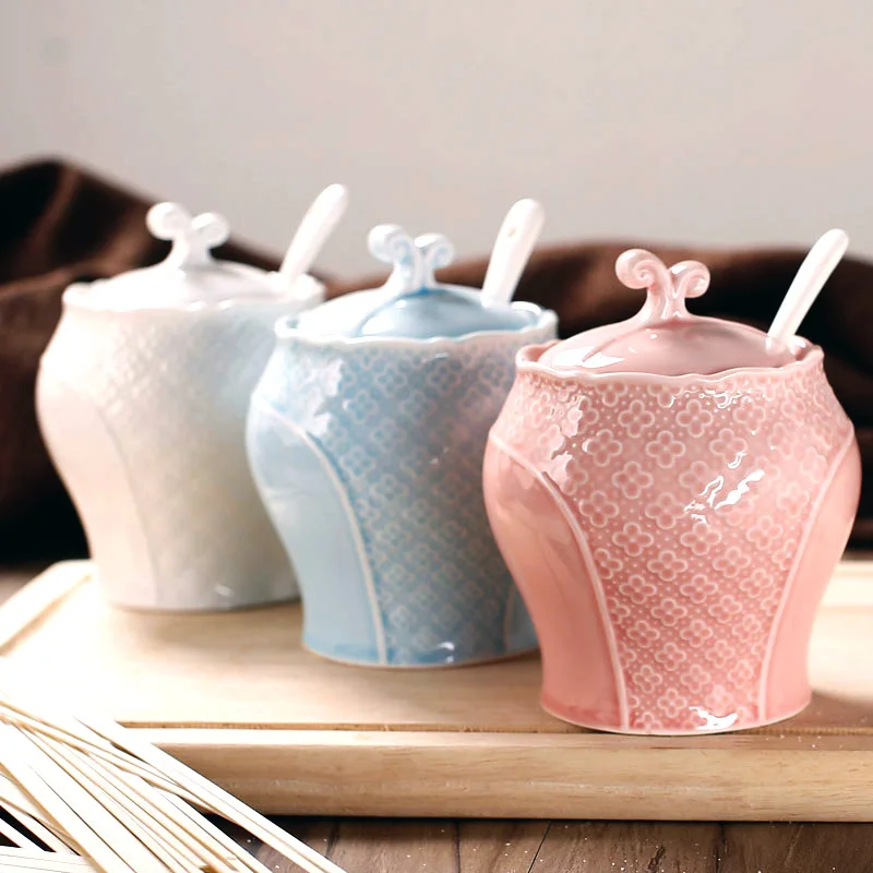 

Ceramic Bone China Caster Salt Sugar Pot Set (3 Pcs) with Engraving Flower Pattern for Kitchen Cooking