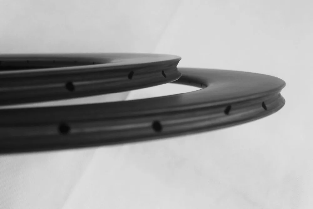 88mm-UD-matte-fixed-gear-or-track-bicycle-tubular-carbon-rims-28-28-holes-Toray-T700 (4)_