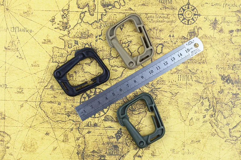 backpack carabiner (2)