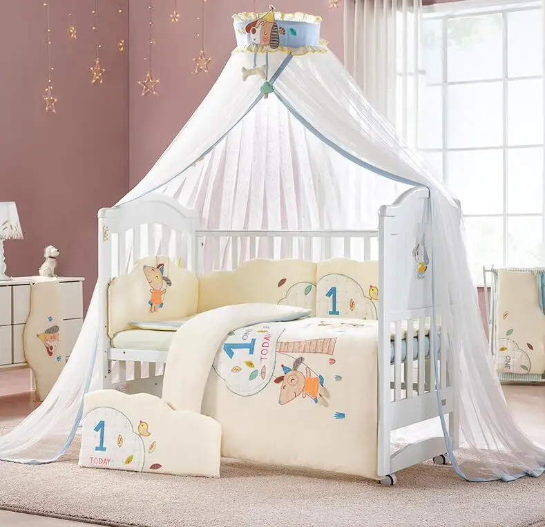 

Selection of solid color solid wood crib multi-functional crib with natural coir mattress autumn and winter cotton bedding