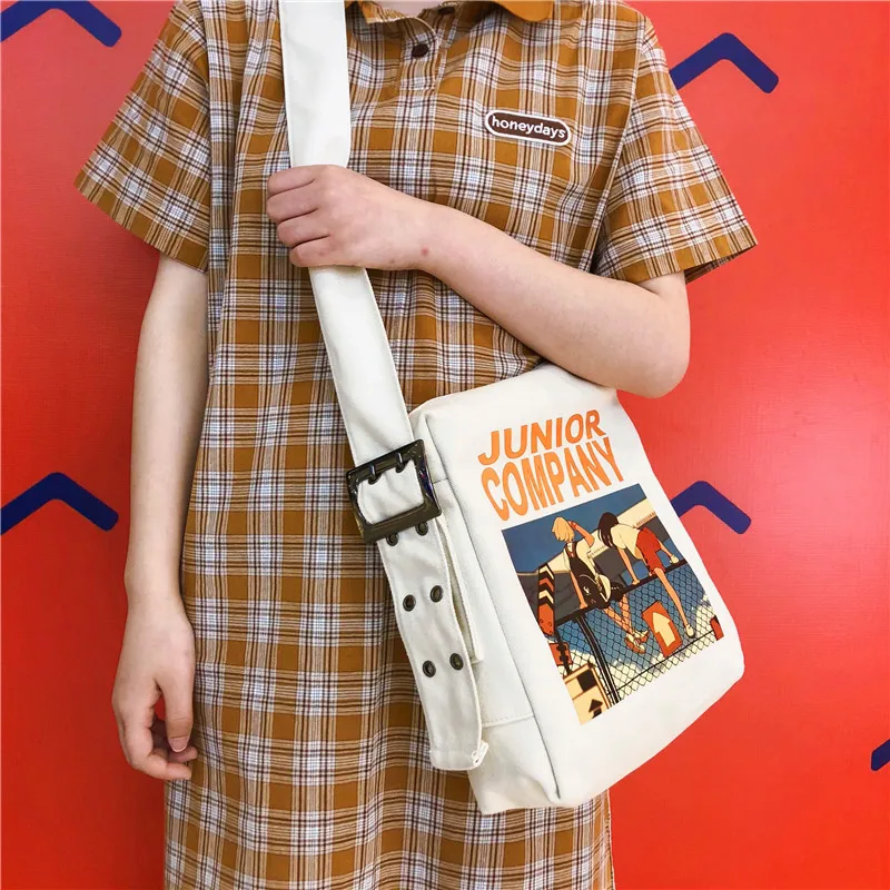 

Cartoon Canvas Handbags for Women 2019 Summer New Hot Female Preppy Style Soft Girls Style Students Crossbody Bags Shoulder Bags
