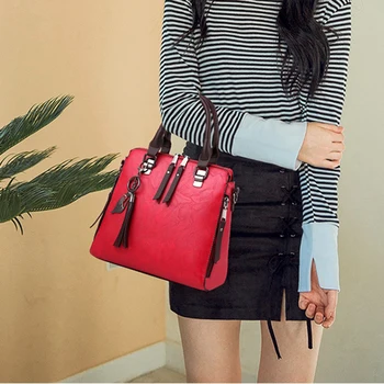 

Vintage Women Messenger Bags Boston HandBags Totes Leather Lady Tassel Designer Crossbody Shoulder Bag For women bolsa feminina