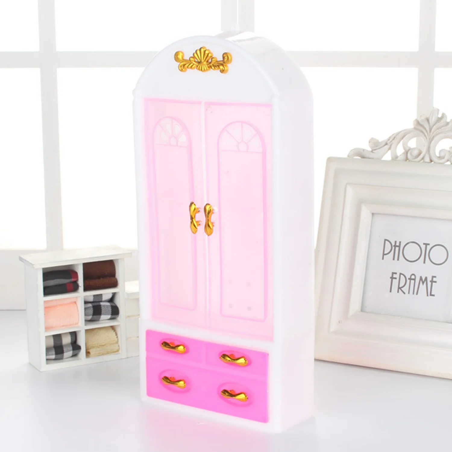Kids Pink Doll House Plastic Mini Closet Wardrobe Cabinet Princess Bedroom Furniture Accessories Toy for Barbie Dollhouse Toy
