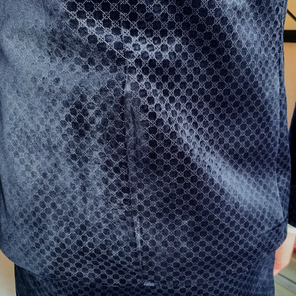 1 (7)