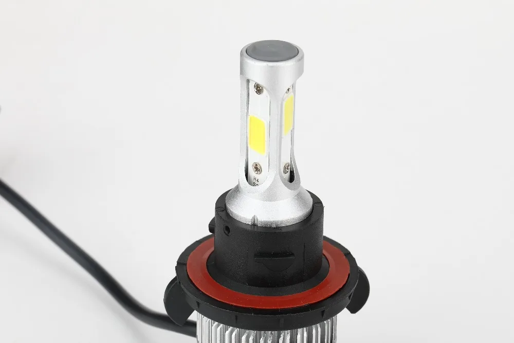 2G5A2904