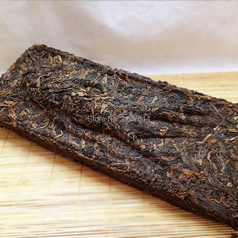 

Promotion 12 Year Old Gingseng Shape Puer Brick 750g Pu er Tea Health Care Product Weight Loss Drink Extra Amount Free Shipping