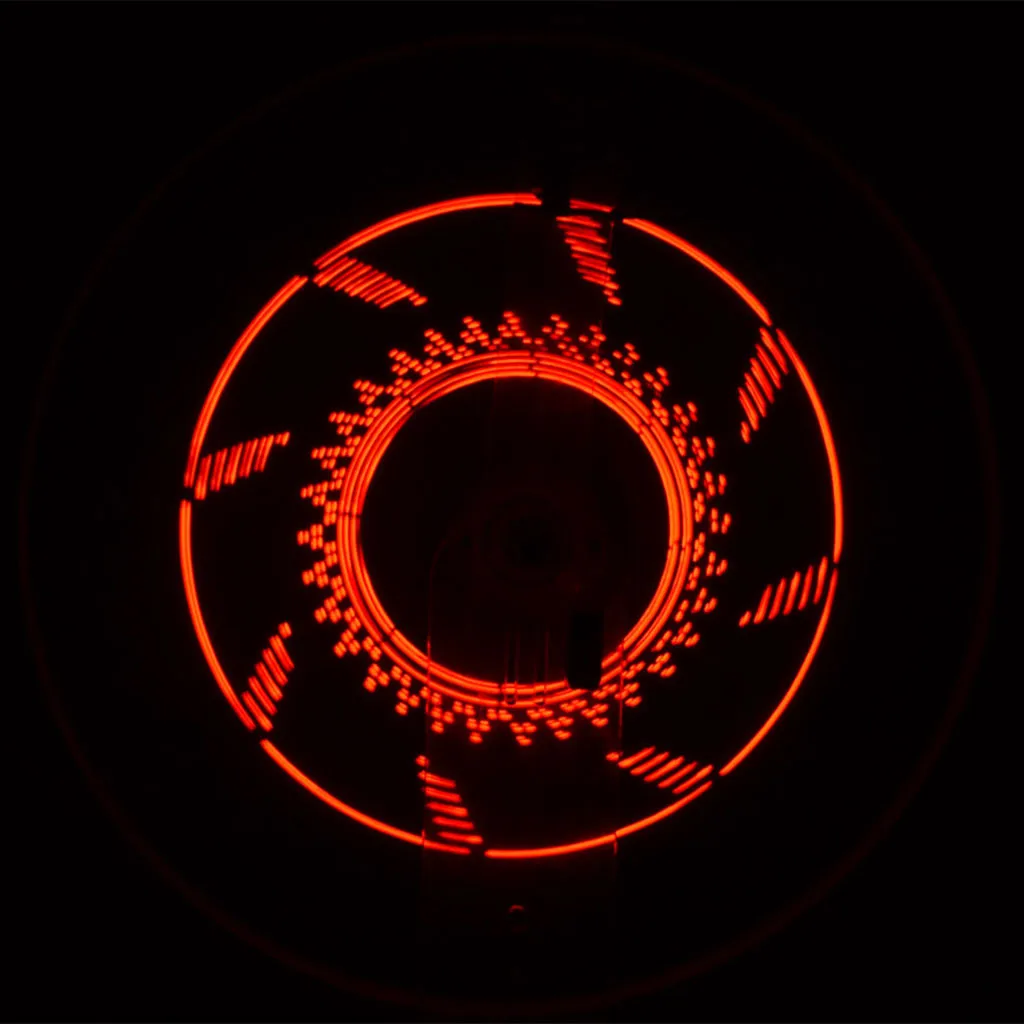 Perfect Hot Sale COOL 40 Patterns PC Programmable Wireless LED Custom Message Bike Cycle Motor Wheel Spokes Lights Waterproof Safe Night 4