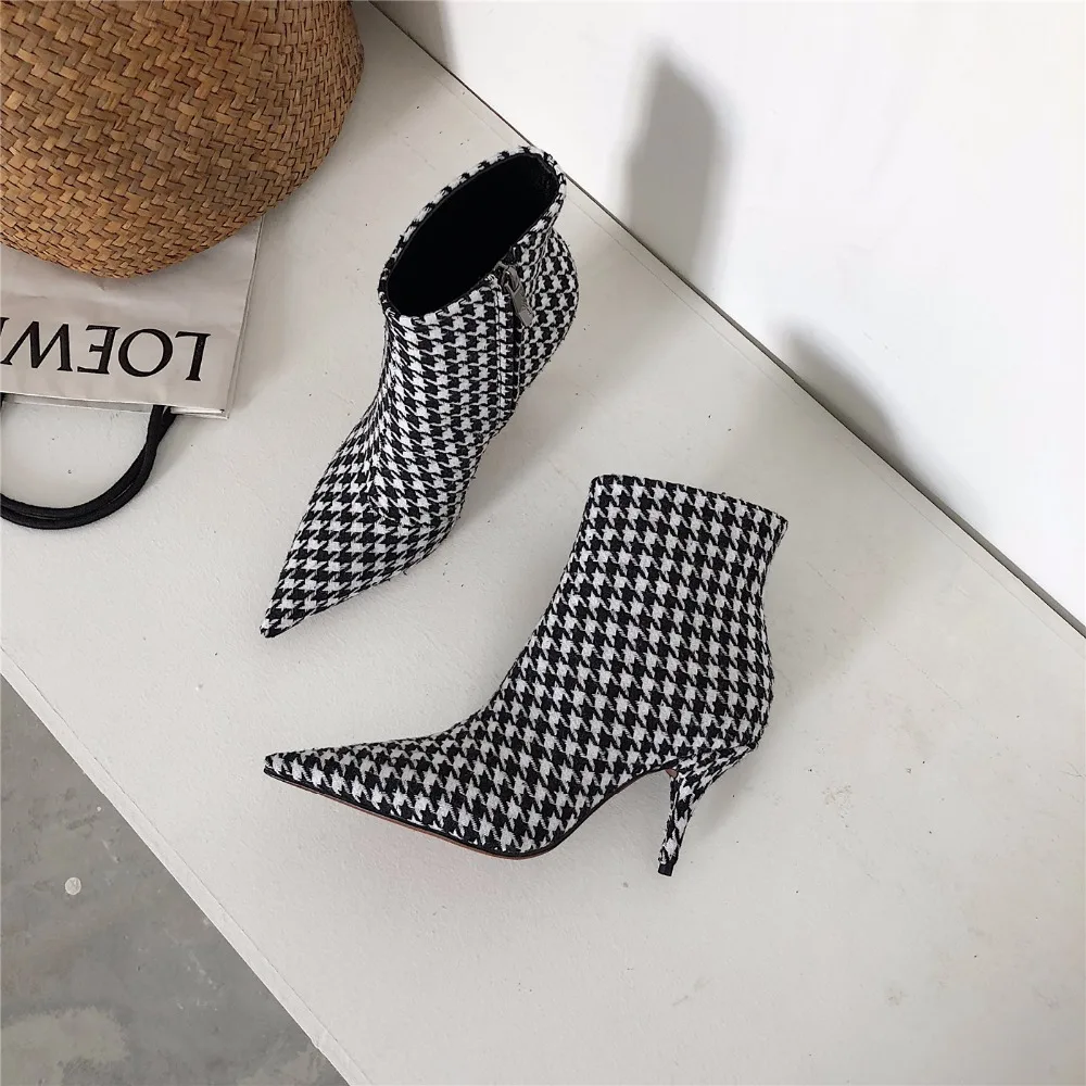 

2018 Woman Stilettos Fashion Pointed-toe Gingham Boots Thin High Heels Side Zipper Ankle Boots Winter/Autum