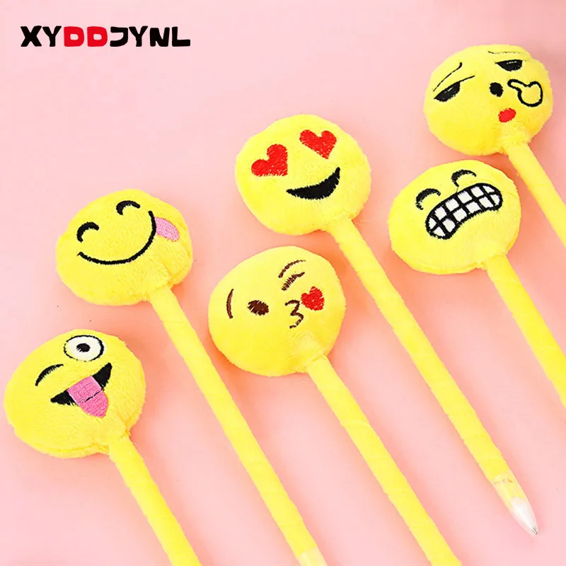 

XYDDJYNL 2pcs Kawaii Smiling Face Ballpoint Pen Student Stationery Office Material School Supplies Plush Ballpens Novelty Gift