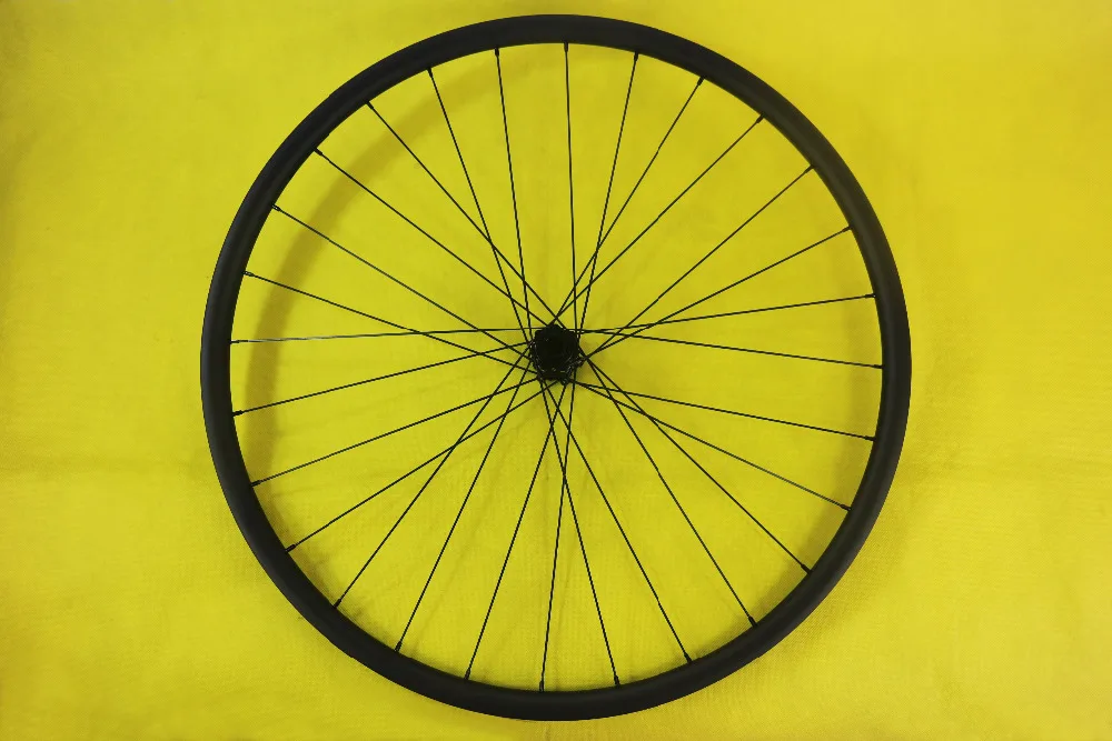 Clearance LIGHT WEIGHT 29er MTB XC 30mm hookless straight pull carbon wheelset 29" boost 350 hubs 6 bolts or center lock Pillar wing 20 6 Clearance LIGHT WEIGHT 29er MTB XC 30mm hookless straight pull carbon wheelset 29" boost 350 hubs 6 bolts or center lock Pillar wing 20 6