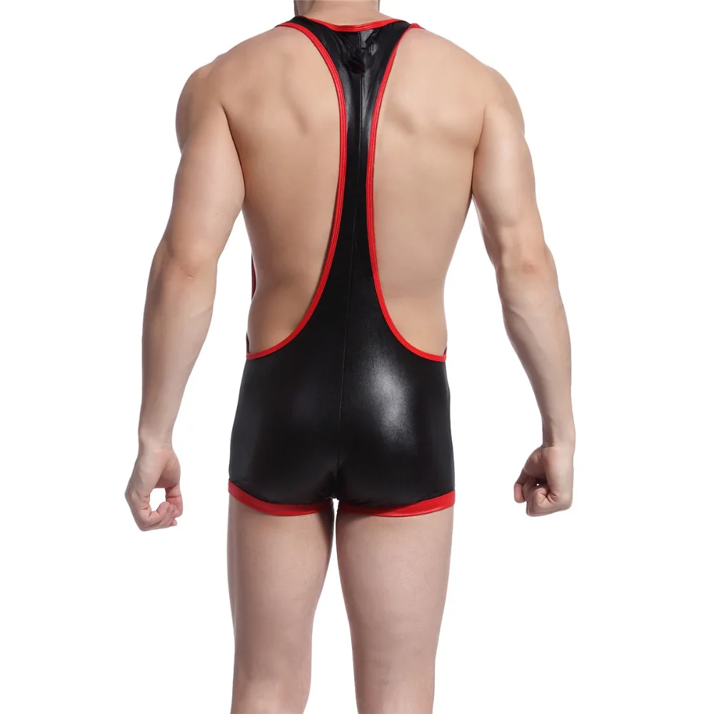 Ceny Pu Leather Men kombinezony podkoszulki Sexy podkoszulek zapaśniczy bielizna podkoszulki mężczyźni Stretch Tight małe body podkoszulek