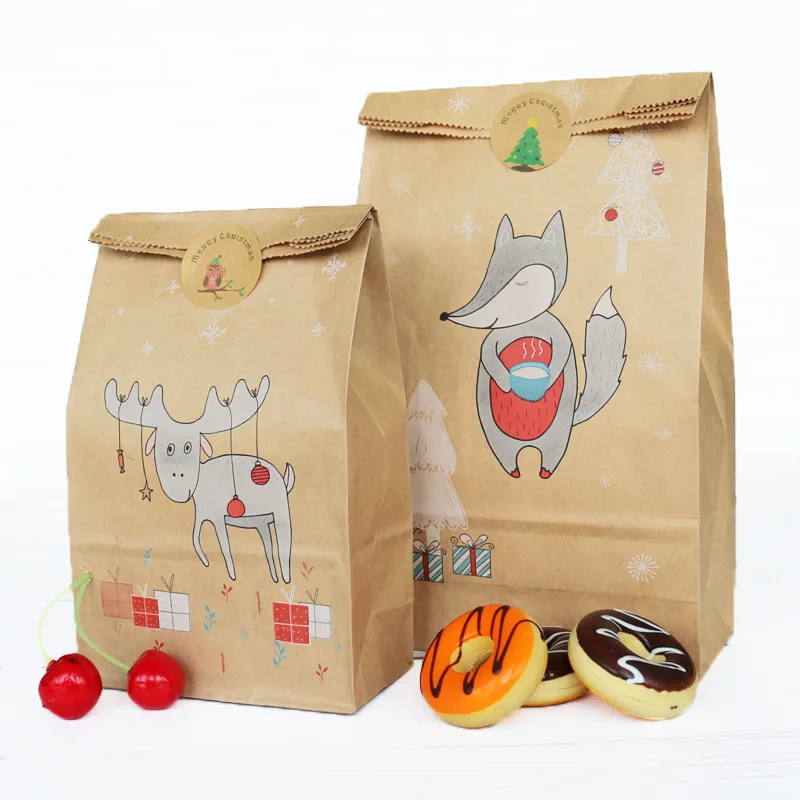 

New 12pcs Kraft Paper Fox Moose Snowflake Candy Cookie Gift Bags with Stickers Christmas Party Favors Packaging Paper Bags