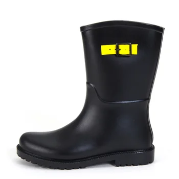 

New rubber rain boots women bots European female water shoes in black rain boots galochas femininas de chuva