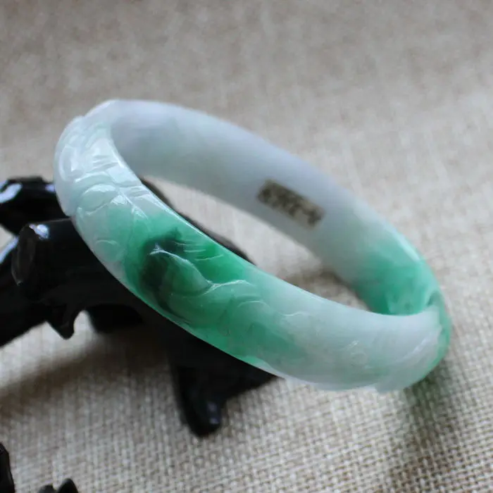 

5569 Chinese Hand-carved Emerald Green Jadeite Jade Gems Bracelet Bangle 60mm