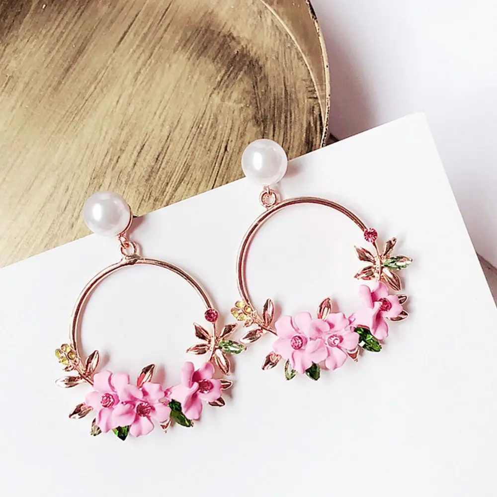 

Bohemia Elegant Fashion Flower Simulation-Pearl Big Round Circle Drop Earrings Women Wedding Jewelry Alloy Drop Earrings