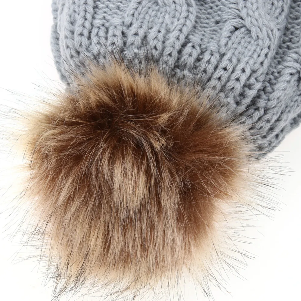 Mom And Baby Pompon Warm Hats Imitation Raccoon Fur Bobble Beanie Kids Cotton Knitted Parent-Child Hat Winter Caps 3