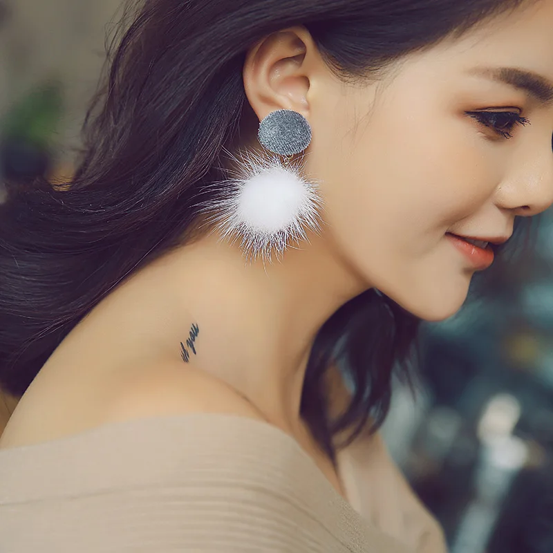 SOULTIME Cloth Ball Fur Drop Earrings For Women Personality Ear Dangle Beauty Simple Jewelry Girlfriend Christmas Gift 2018 | Украшения и