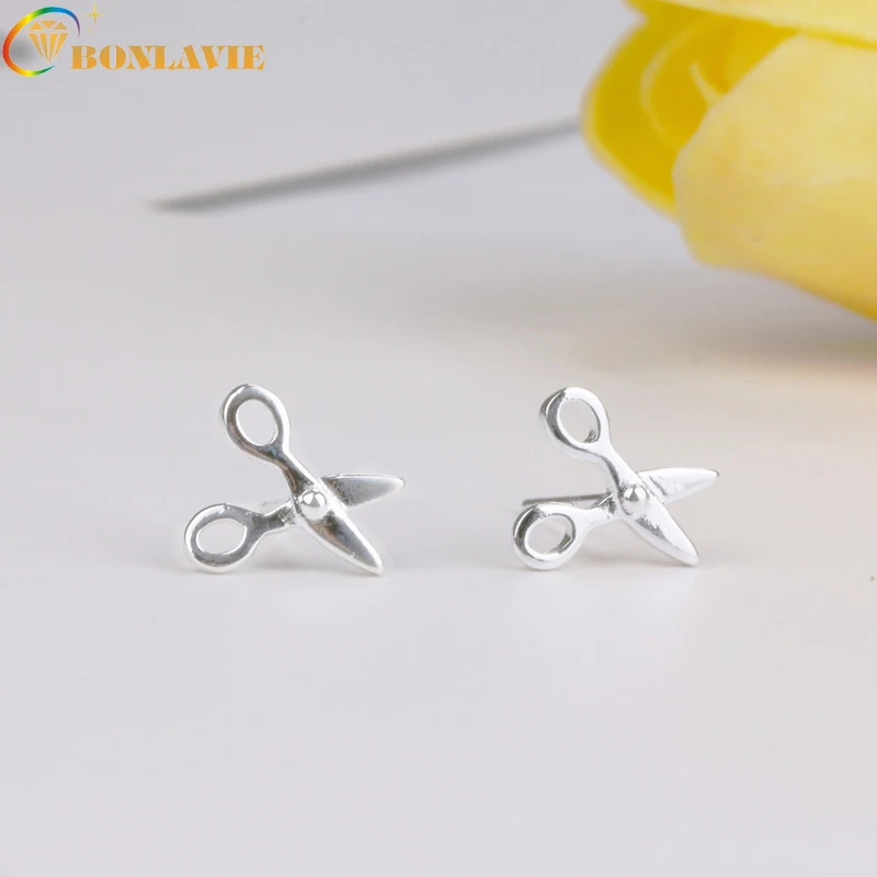 

New Hot Personalized Punk Silver Color Scissors Stud Earrings Small Scissor Earring Unique Ear Piercing For Women Jewelry