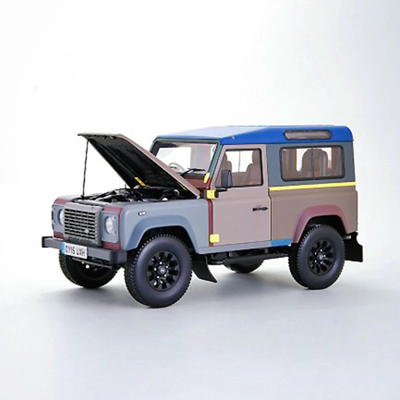 Литая модель автомобиля для почти реального Land Rover Defender 90 Paul Smith Edition 1:18+ маленький подарок