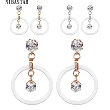 Элегантный из белой керамики серьги-гвоздики Бабочка Дизайн серьги с шикарными кристаллами для женщин Ухо Ювелирные изделия