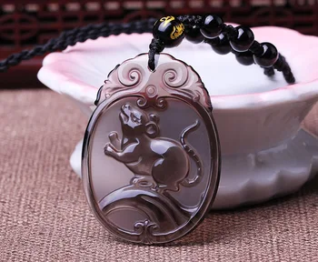 

A new spot ice twelve zodiac rat pendant pendant and Dingjiu cattle in one fell swoop the year of fate
