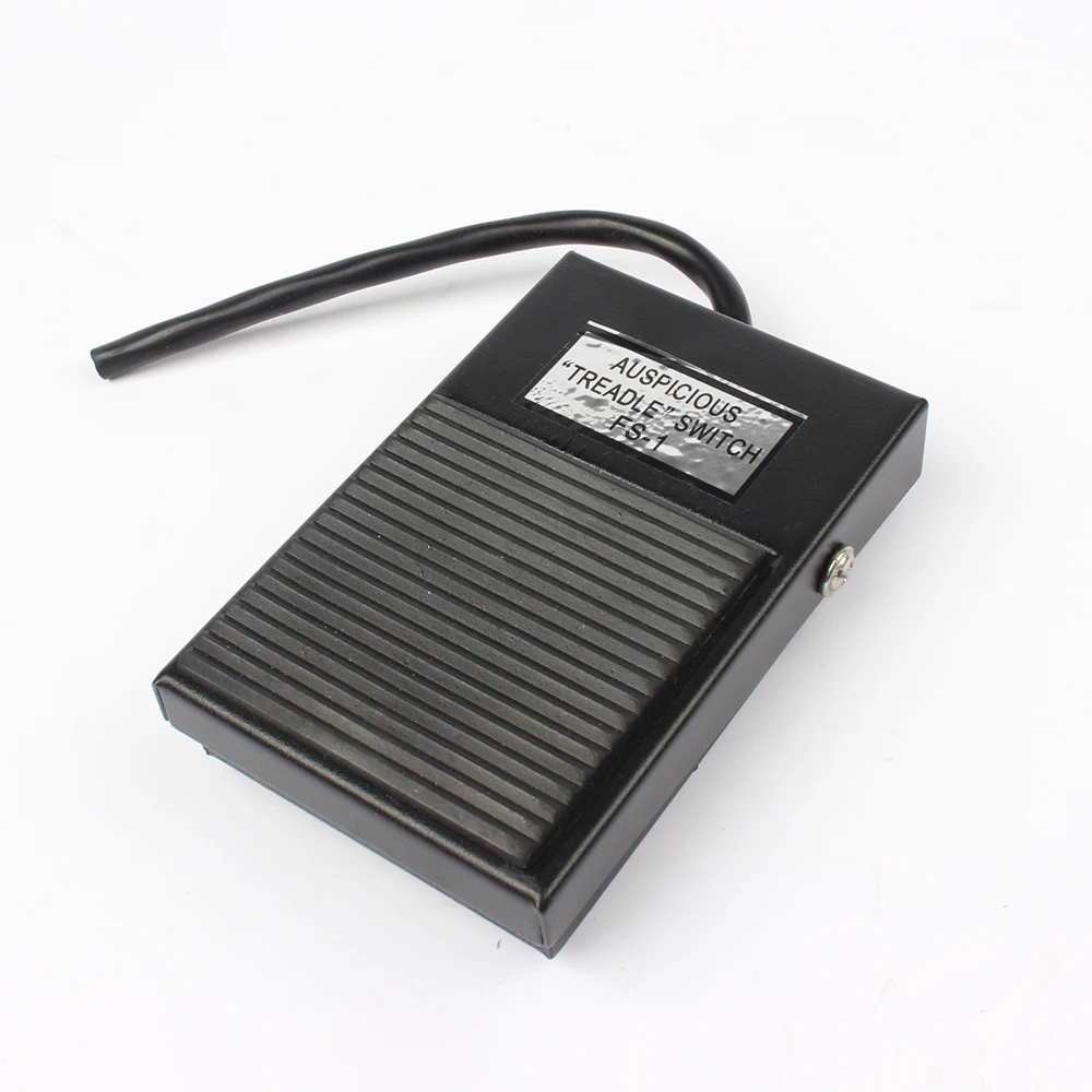 

FS-1 AC 220V 10A 1NO 1NC(SPDT) Black Non-slip Rubber Surface Momentary pring Returned Metal Foot Controller Pedal Switch new