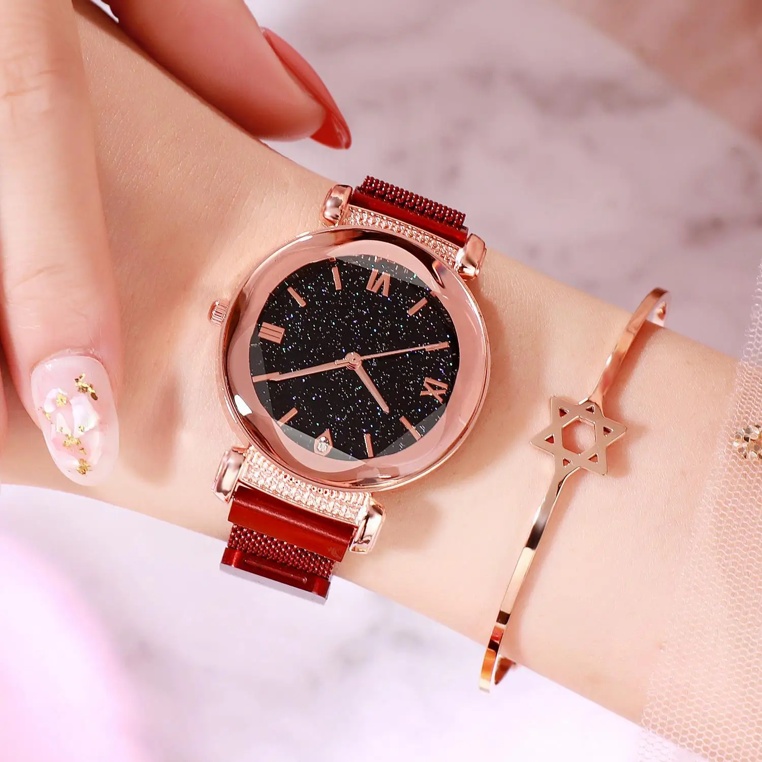 Роскошные женские часы модные элегантные магнитные пряжки Фиолетовые женские наручные часы Новые Звездное небо римские цифры подарок для женщин - Цвет: Red Watches