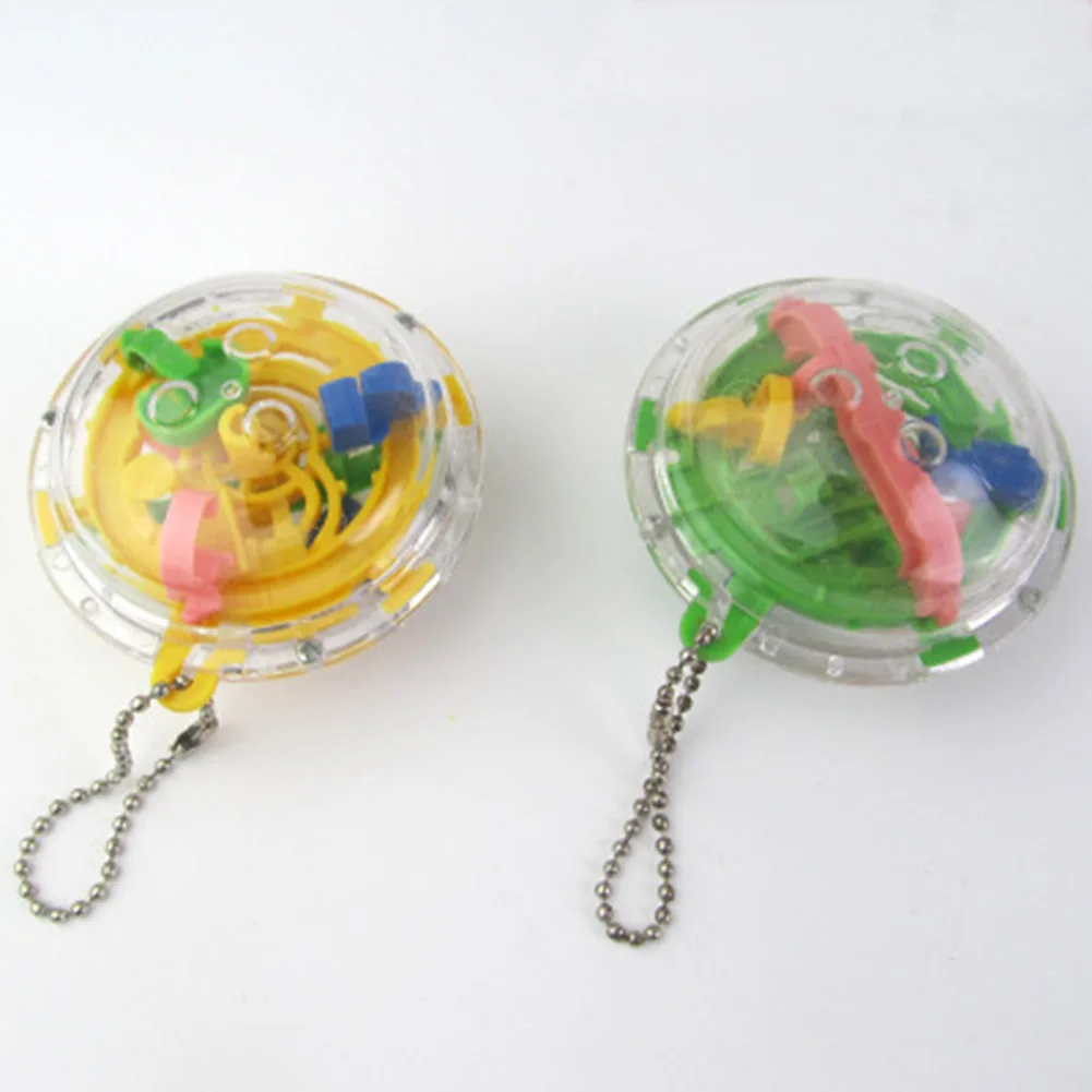 Hot Plastic Mini 3D Magic Rolling Ball Maze Cube Kids Adult IQ Training Portable Key Chain