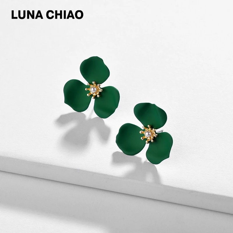 Женские матовые серьги-гвоздики LUNA CHIAO с цветными лепестками цветов 5 резиновым