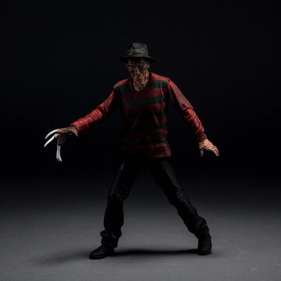 

A Nightmare On Elm Street Freddy Vs Jason Action Figure 1/8 scale painted figure Variant Freddy Krueger Doll PVC figure Toy