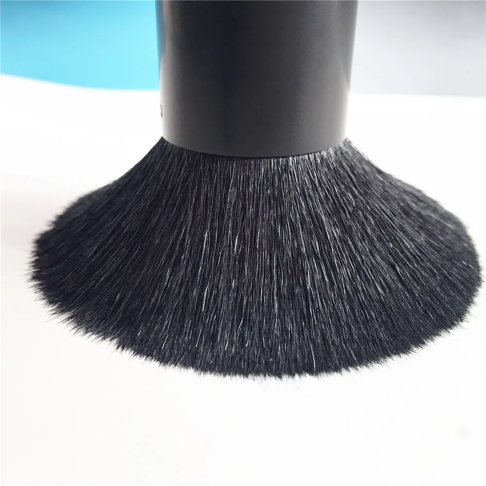 MAC 182 Buffer Brush _ 4