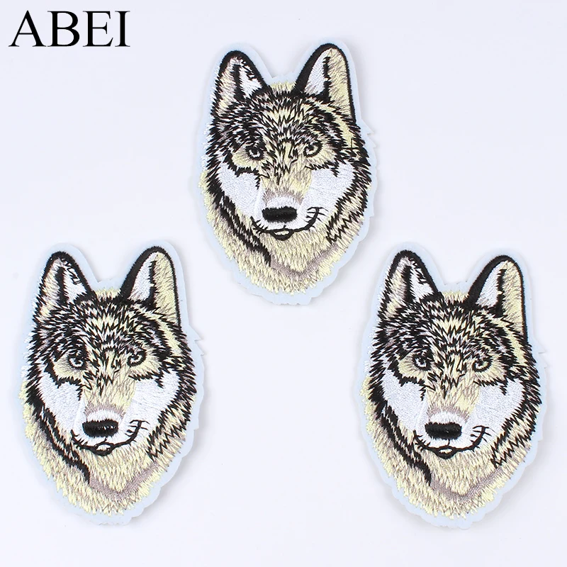 

5pcs/lot Lifelike Wolf Patches For man Clothing Backpack Embroidered Iron On Animal Stickers For Boy Jeans Coat Badge Appliques