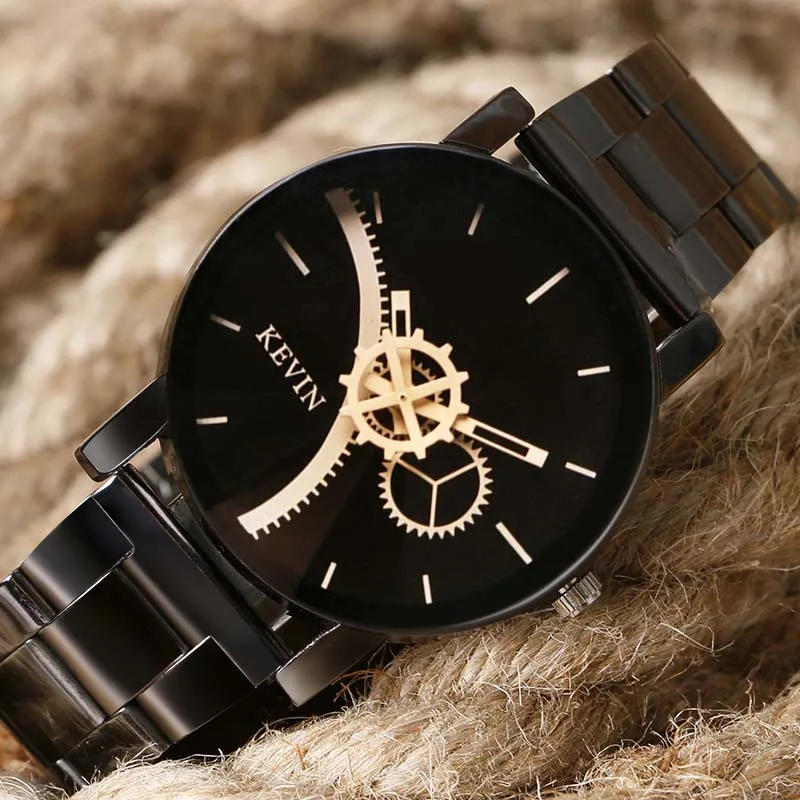 мужские часы на девушке. Quality watch. Quartz the black часы. Quality watch. Quality watch.