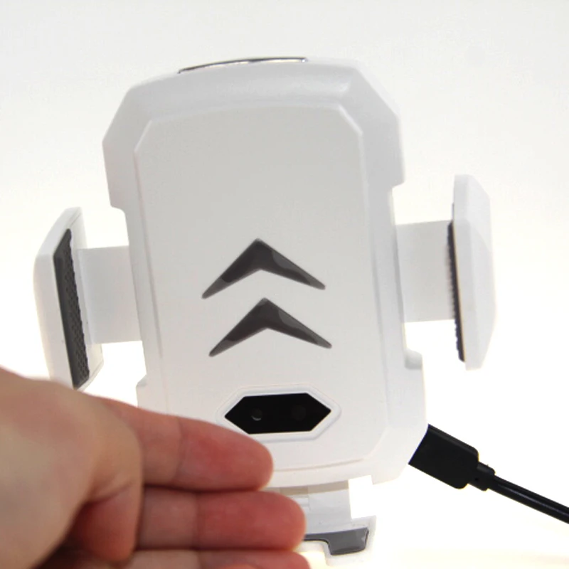 Automatic-Wireless-Charger-for-CAR-23