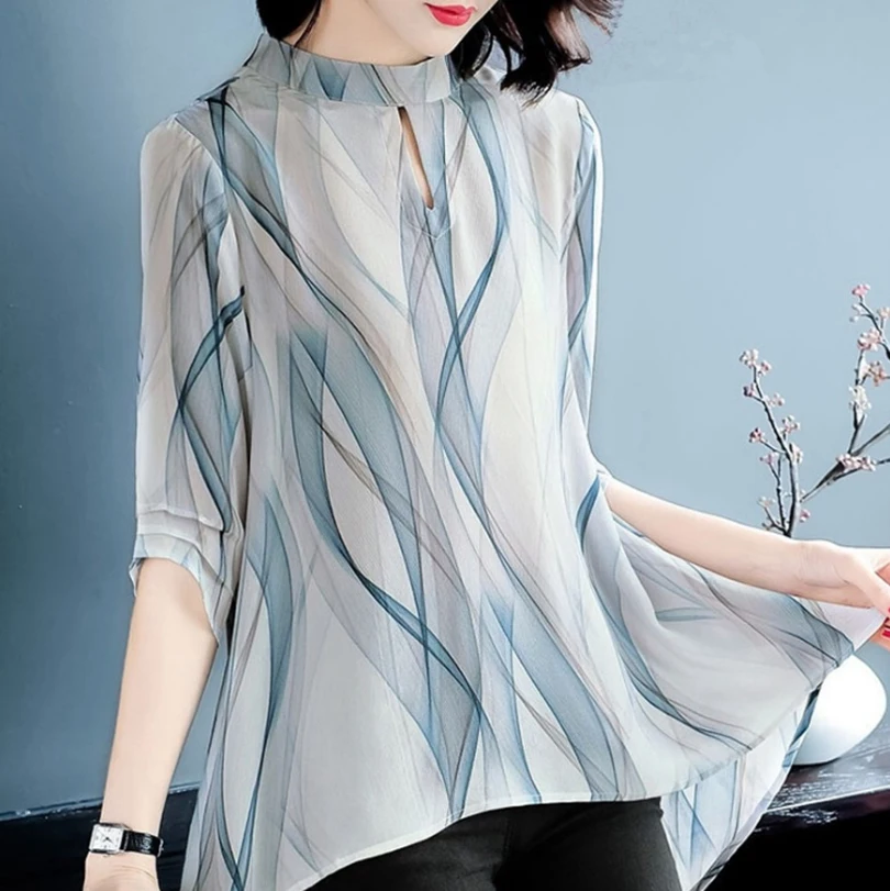 Spring and summer new style Wavy print irregular length top Fashionable and temperament ladies silk shirt