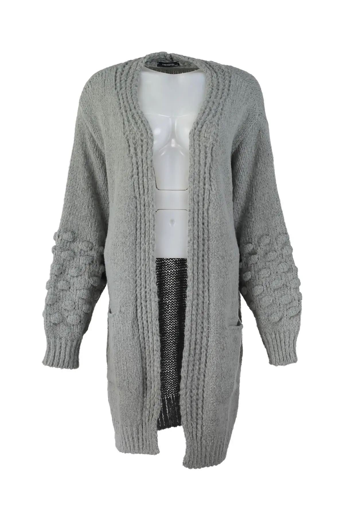 

Trendyol Gray Pocket Detail Sweater Women‘s Cardigan TWOAW20FV0165