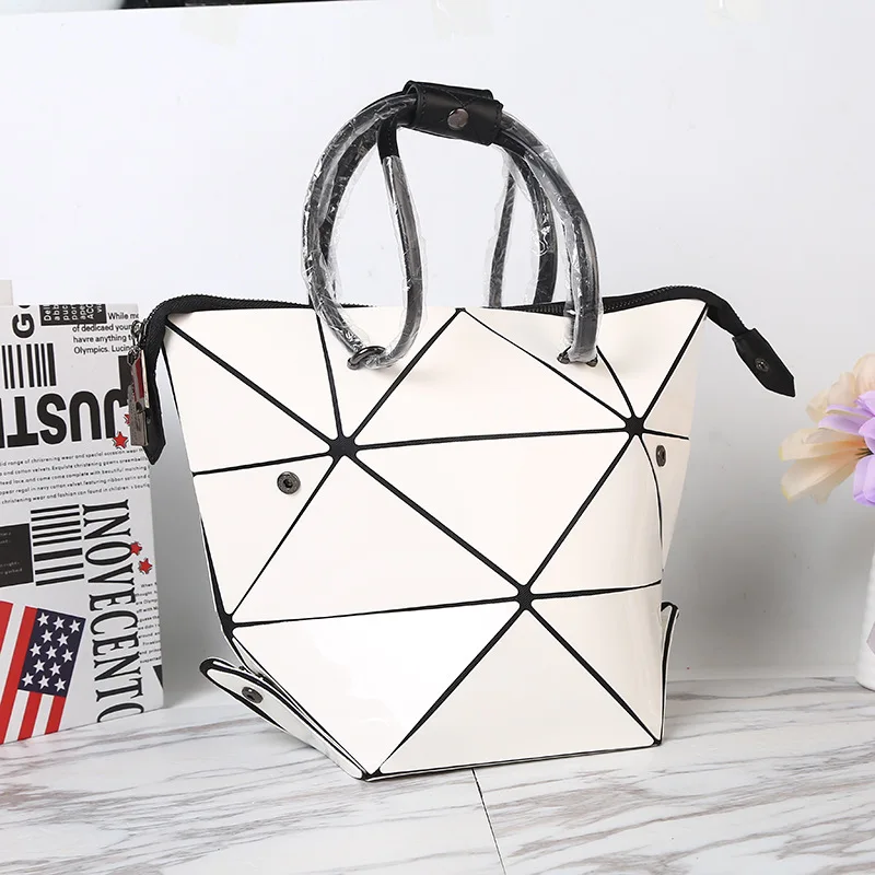 

2018 Women Bag Ladies Geometric Sequins Mirror Saser Plain Folding Handbag Large Capacity Multi-variable PU Crossbody Bag