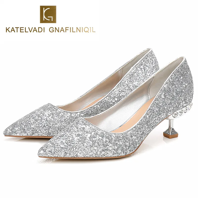 

2018 Crystal Wedding Shoes Woman 5.5CM High Heels Sexy Women Glitter Silver Diamond Shoes Pointed Toe Fashion Party Shoes K-139