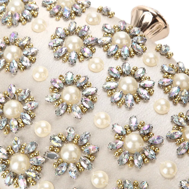 Luxy Moon Pearl Evening Clutch Bags for Weddings Detail