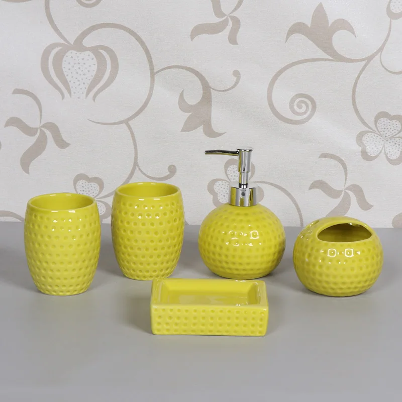 5pcs/set Red Wedding Gifts China Black, white Thread floral patterns Ceramics Bathroom Bathroom accessories toothbrush holder 5pcs/set Red Wedding Gifts China Black, white Thread floral patterns Ceramics Bathroom Bathroom accessories toothbrush holder
