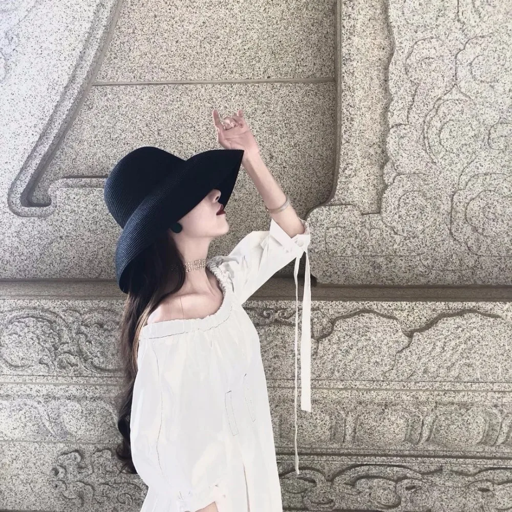 axi-4-solid sBritish big factory produce design summer Black white Hepburn elegant lady straw leisure cap women bucket hat