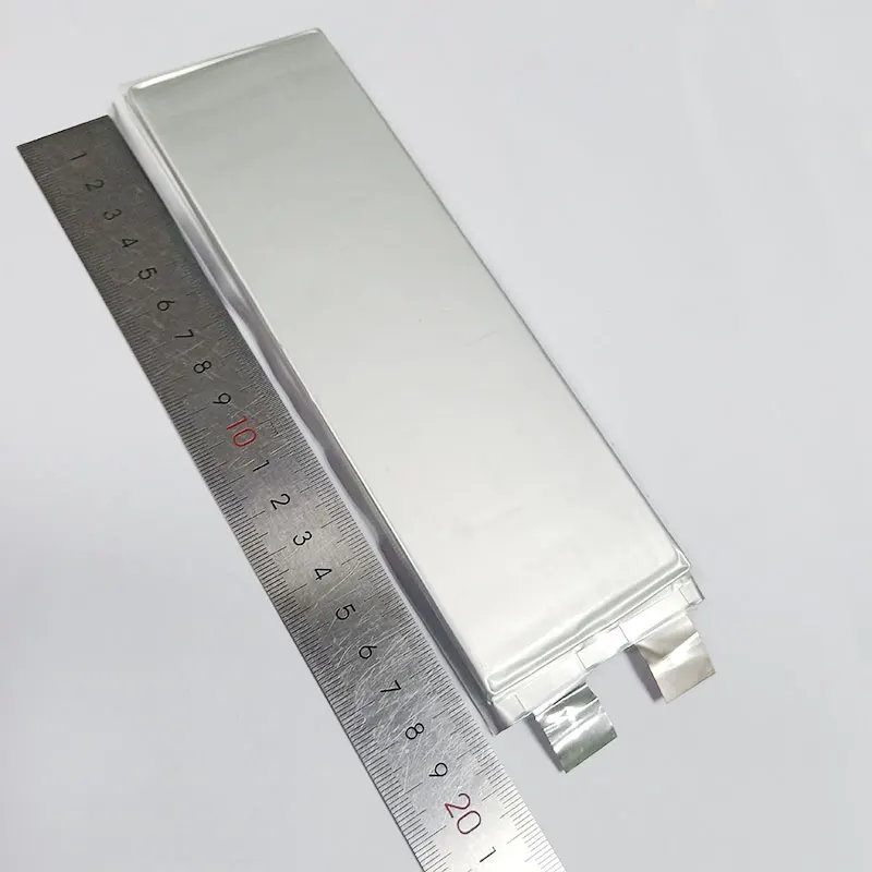 3.2v10ah02