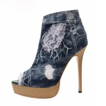 Пикантные ботильоны из джинсовой ткани с цветочным кружевом и заплатками; женские босоножки на высоком каблуке и платформе; Bottines