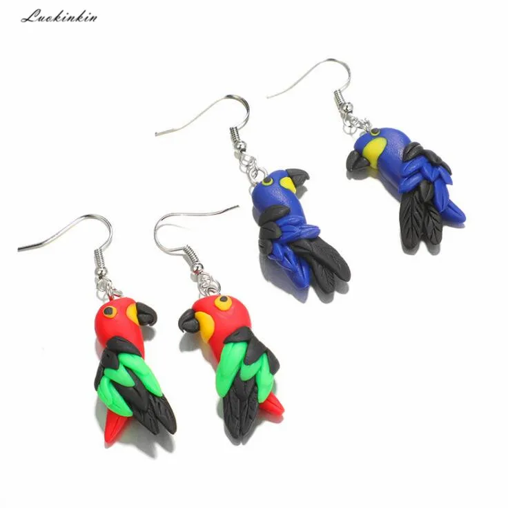 

simple handmade cartoon red&blue parrot earrings animal soft pottery multicolored women earrings bijoux 2019 new