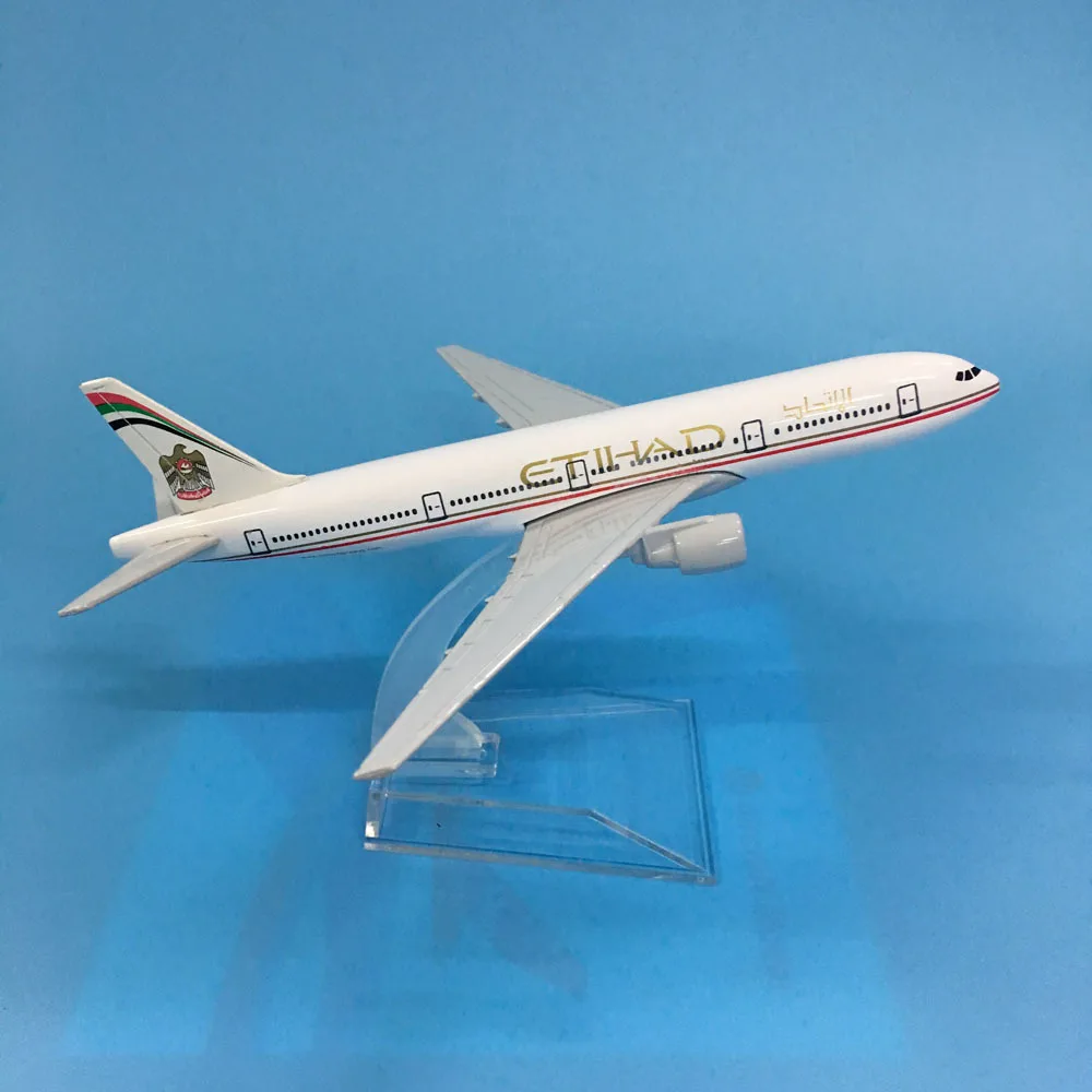 Модель самолета JASON TUTU из литого металла модель 1:400 16 см Etihad Боинг B777 игрушечный