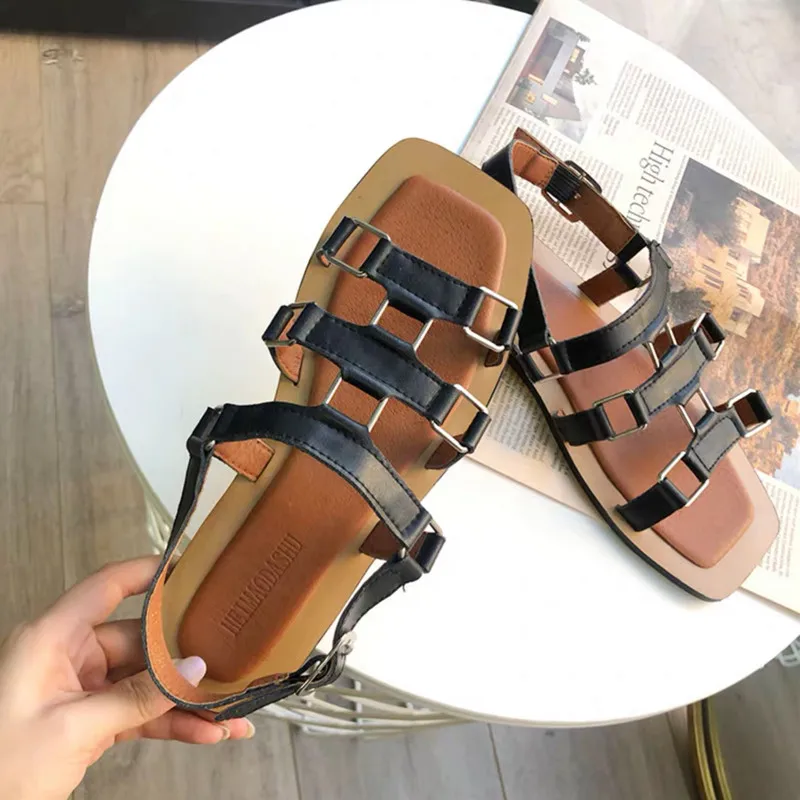 

2019 new square head open toe metal buckle flat casual shoes Roman sandals female Fashion flat shoes Women's shoes
