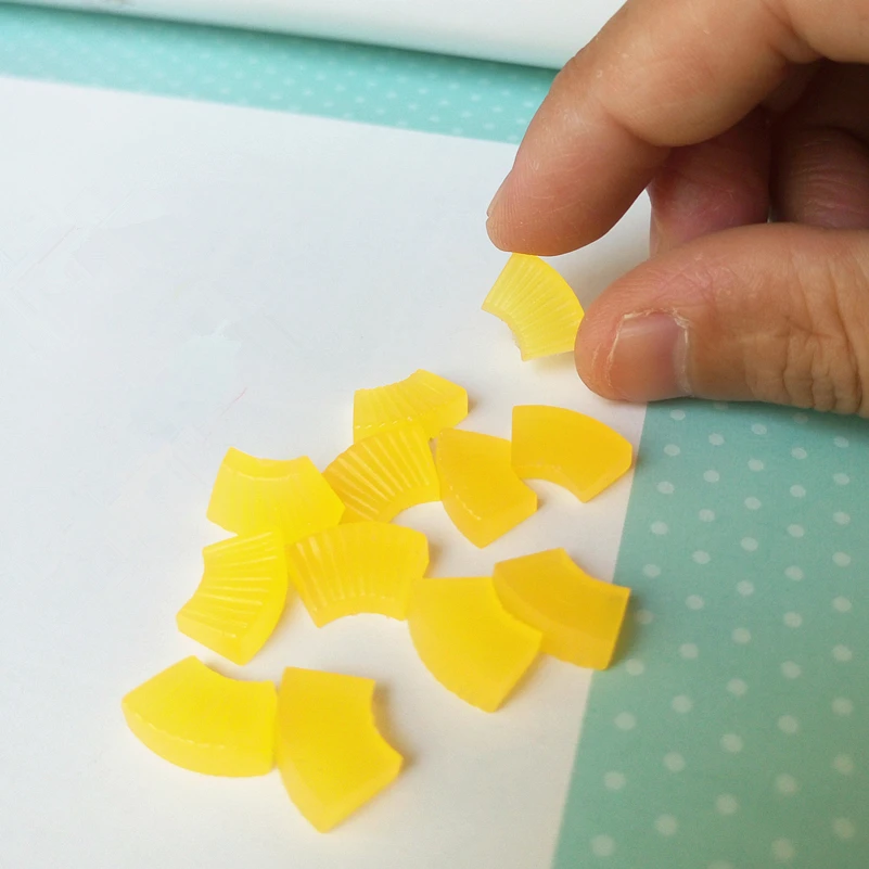 miniature pineapple pvc