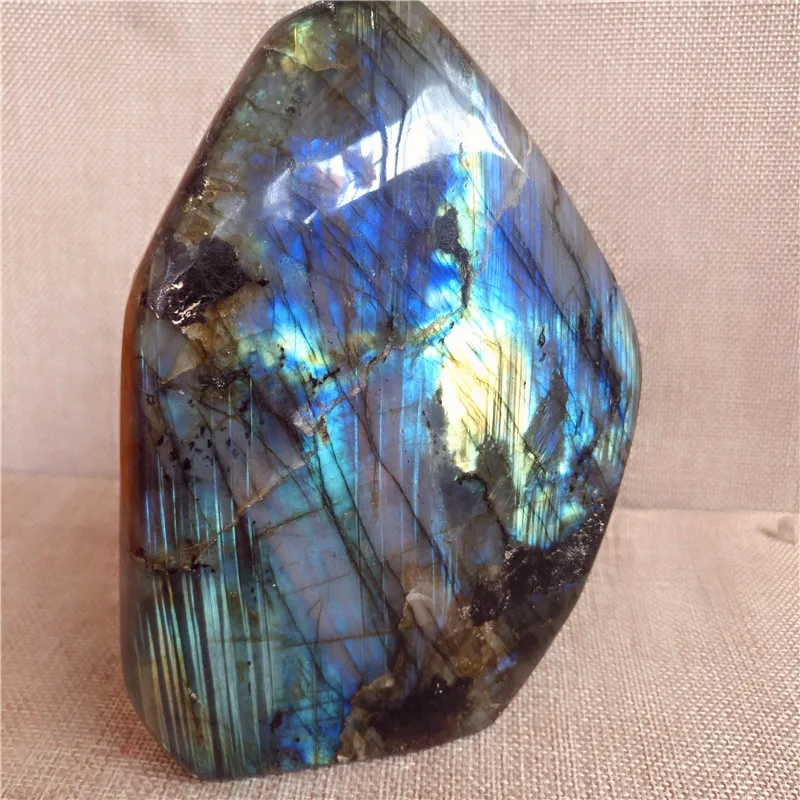 

(1386g) 100% Natural Labradorite Crystal Rough Polished Madagascar