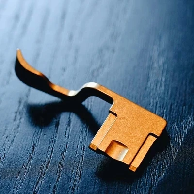 Nuovissimo Al Alluminio Thumb Grip Per Fujifilm Fuji X-T1 X-T2 Xt1 Xt2 Xt10 X-T10 Fotocamera Hot Shoe Hotshoe Cnc